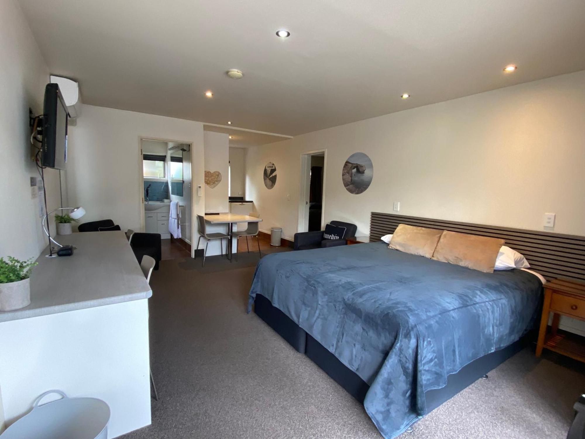 Commodore Motel Dunedin Exterior foto